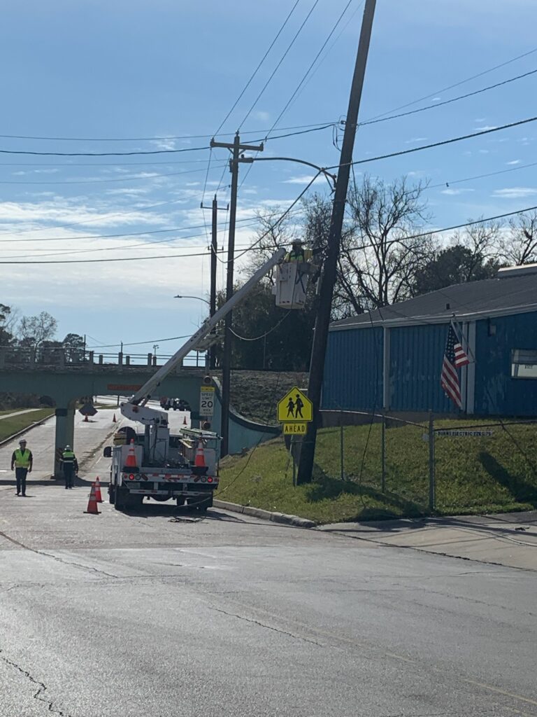 Crews are on site and will begin recovery efforts momentarily. 